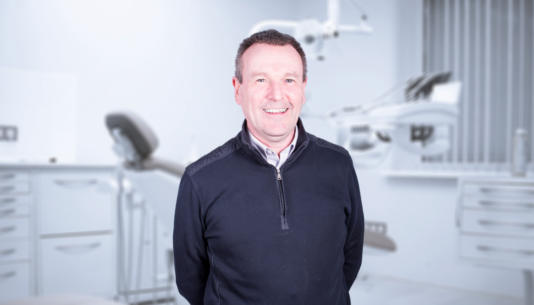 Dr. Brian Knox